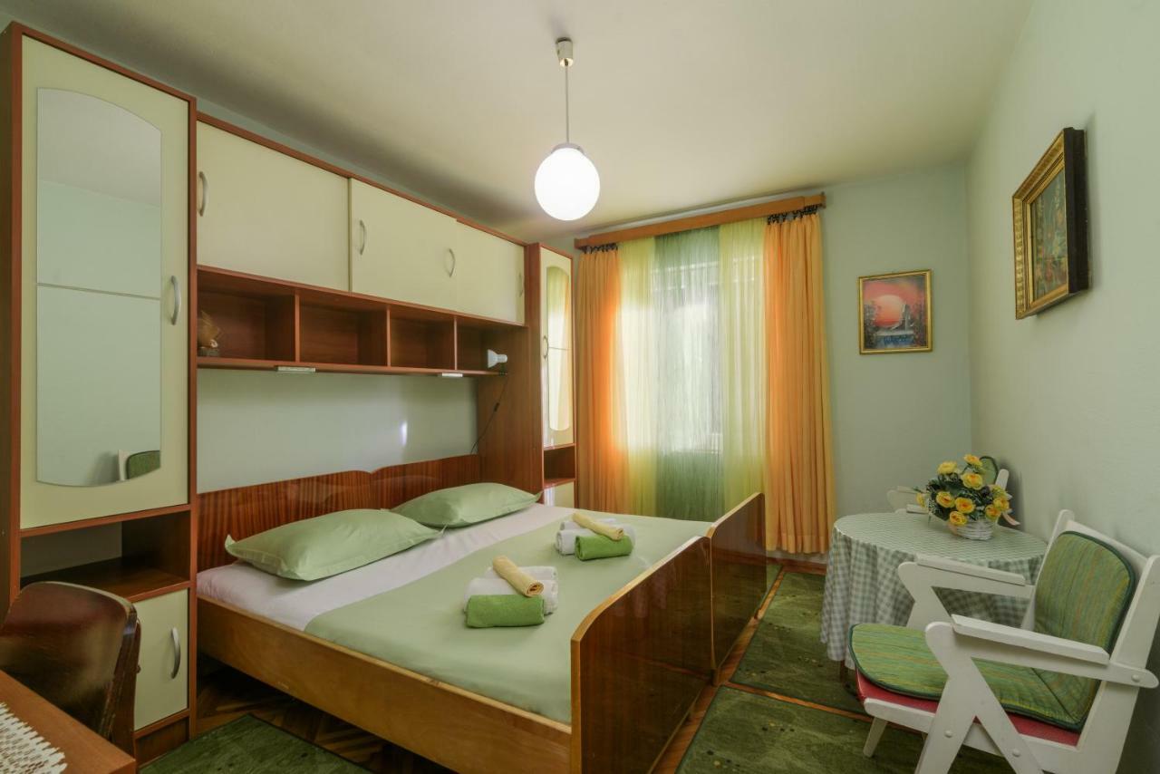 Rooms Mirjana - Centre Of Τρογκίρ Εξωτερικό φωτογραφία